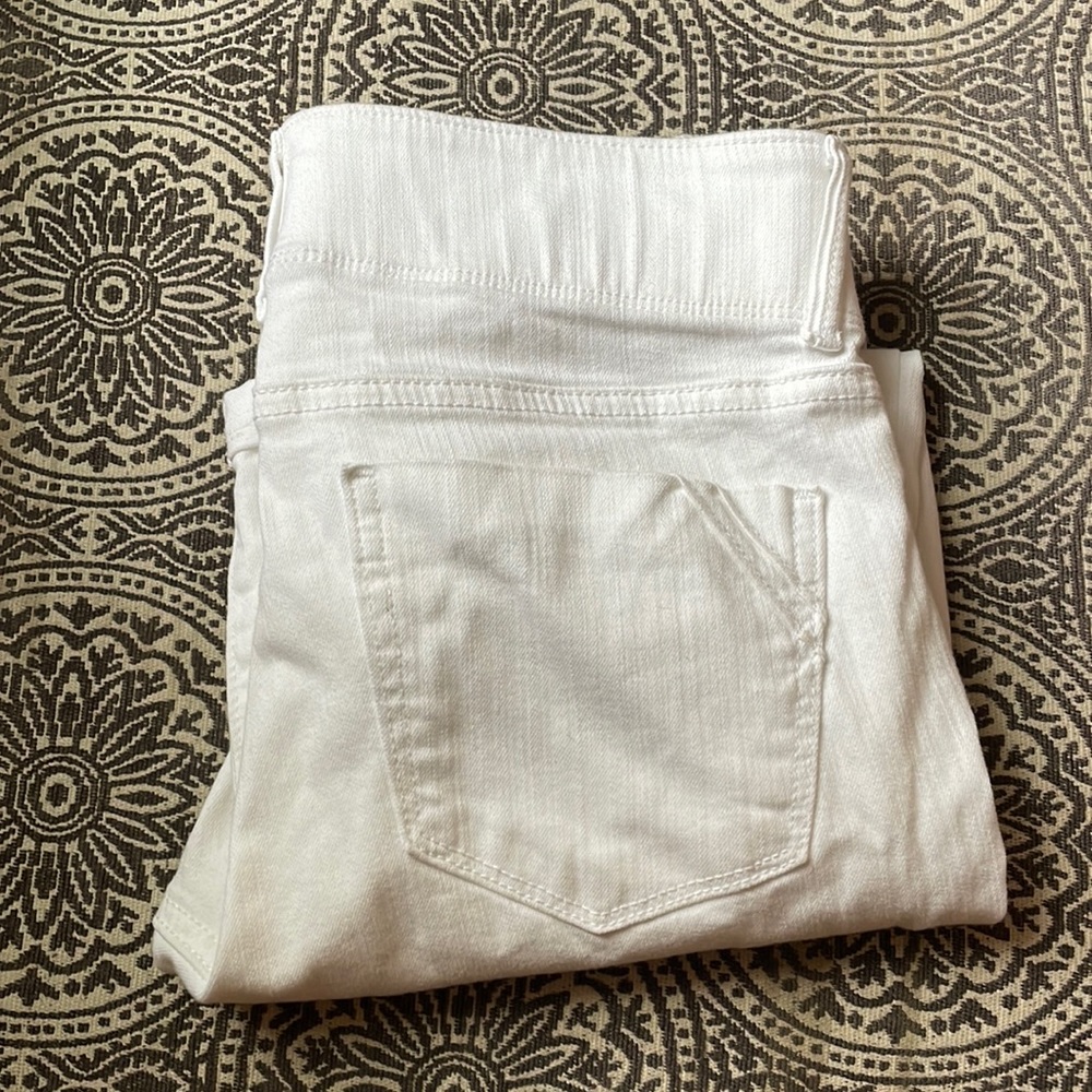 White Capri Jeans/Pants